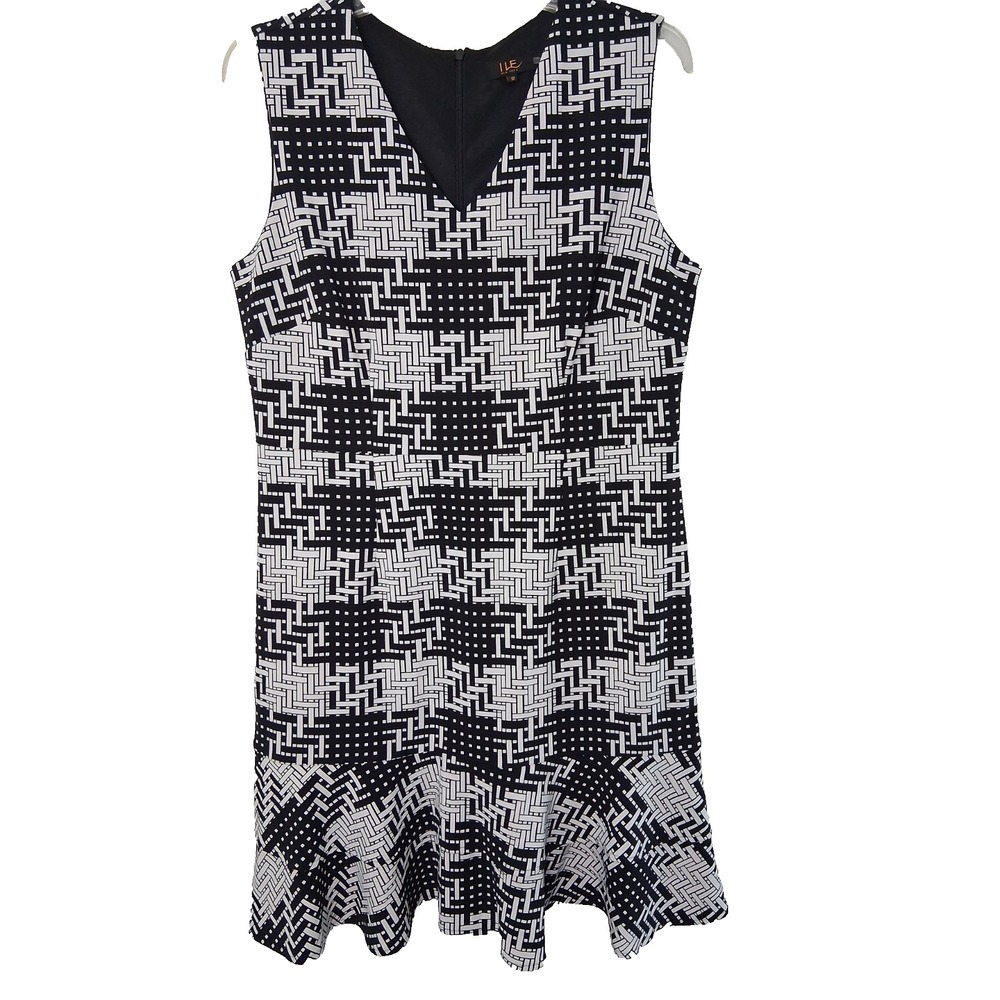 ILE New York Geometric Print Shift Dress Tiered Ruffle Hem Womens Size 14 Artsy‎
